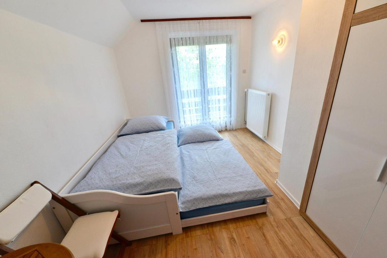 Holiday Home Davca Церкно Екстер'єр фото