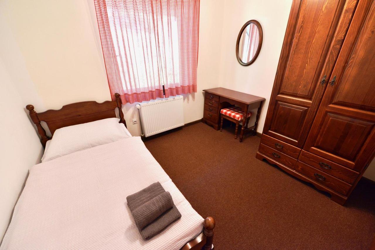 Holiday Home Davca Церкно Екстер'єр фото
